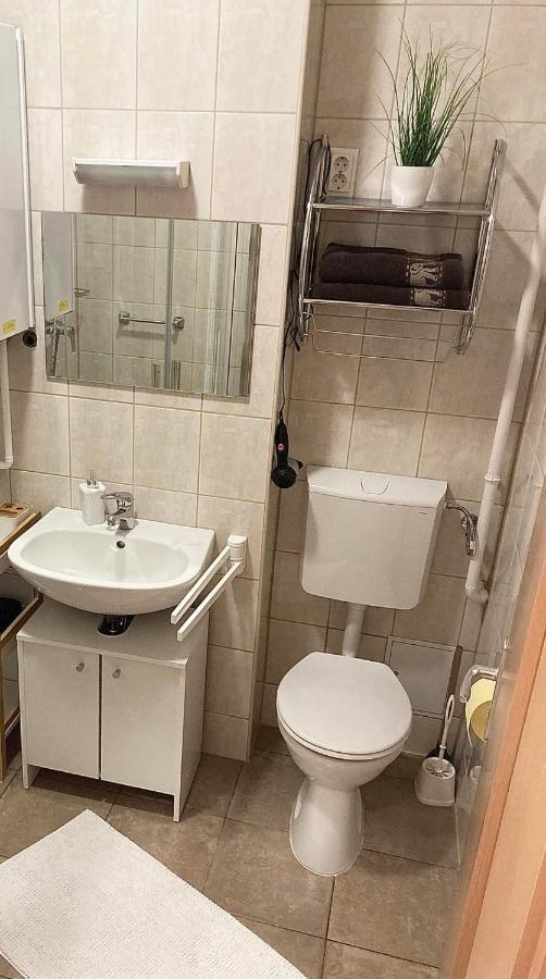 Hévíz Jade Apartman מראה חיצוני תמונה
